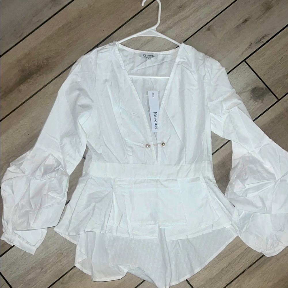 Rêveuse White V-Neck Blouse